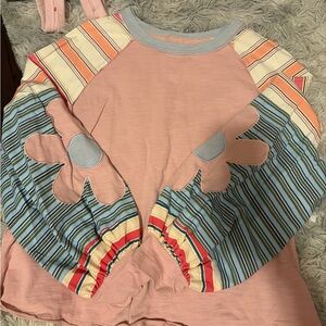 Women’s Pink Floral Long Sleeve Shirt